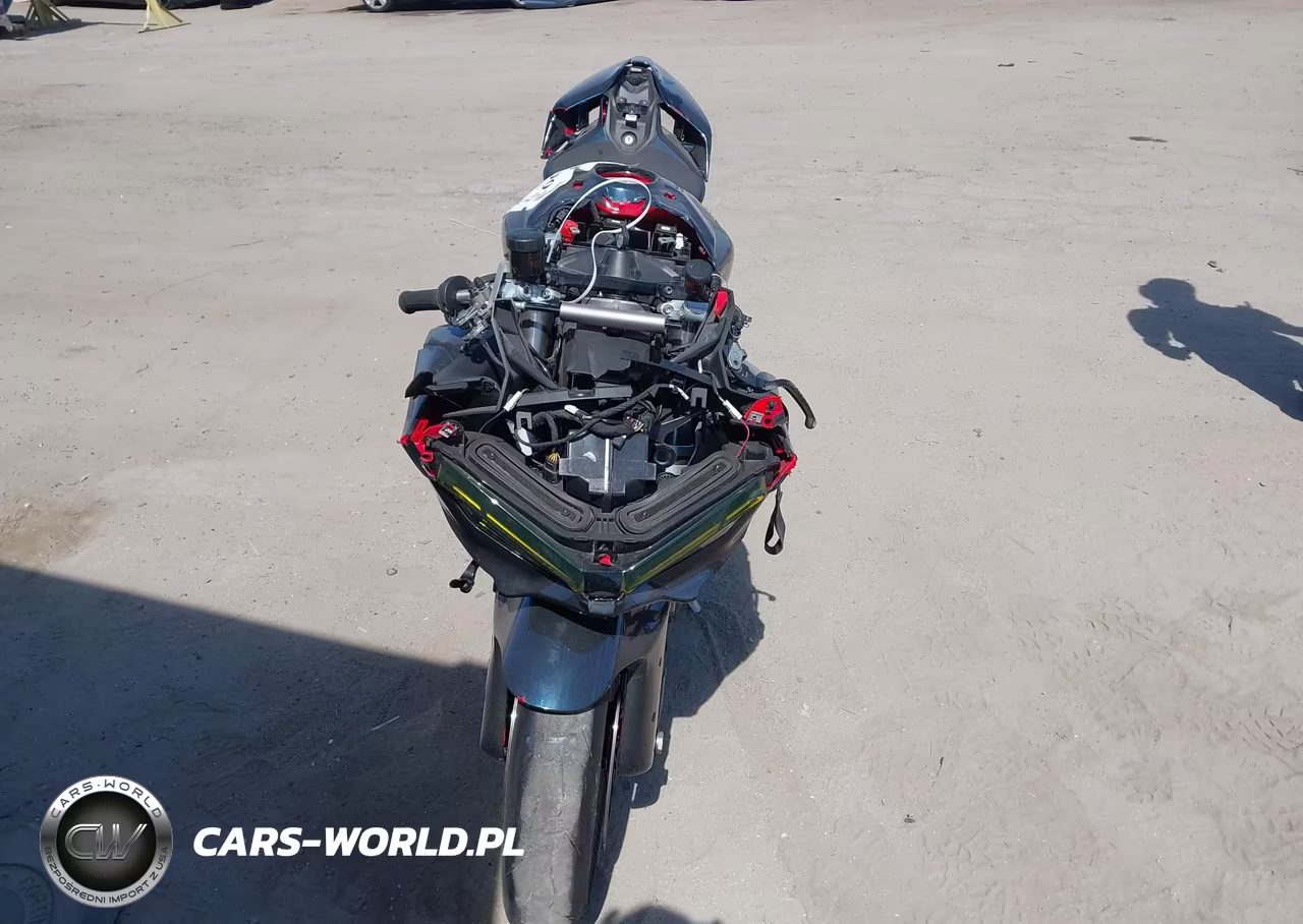 2025 Ducati Panigale V4-V4S VIN:ZDMDAG6W9SB002179 - 5