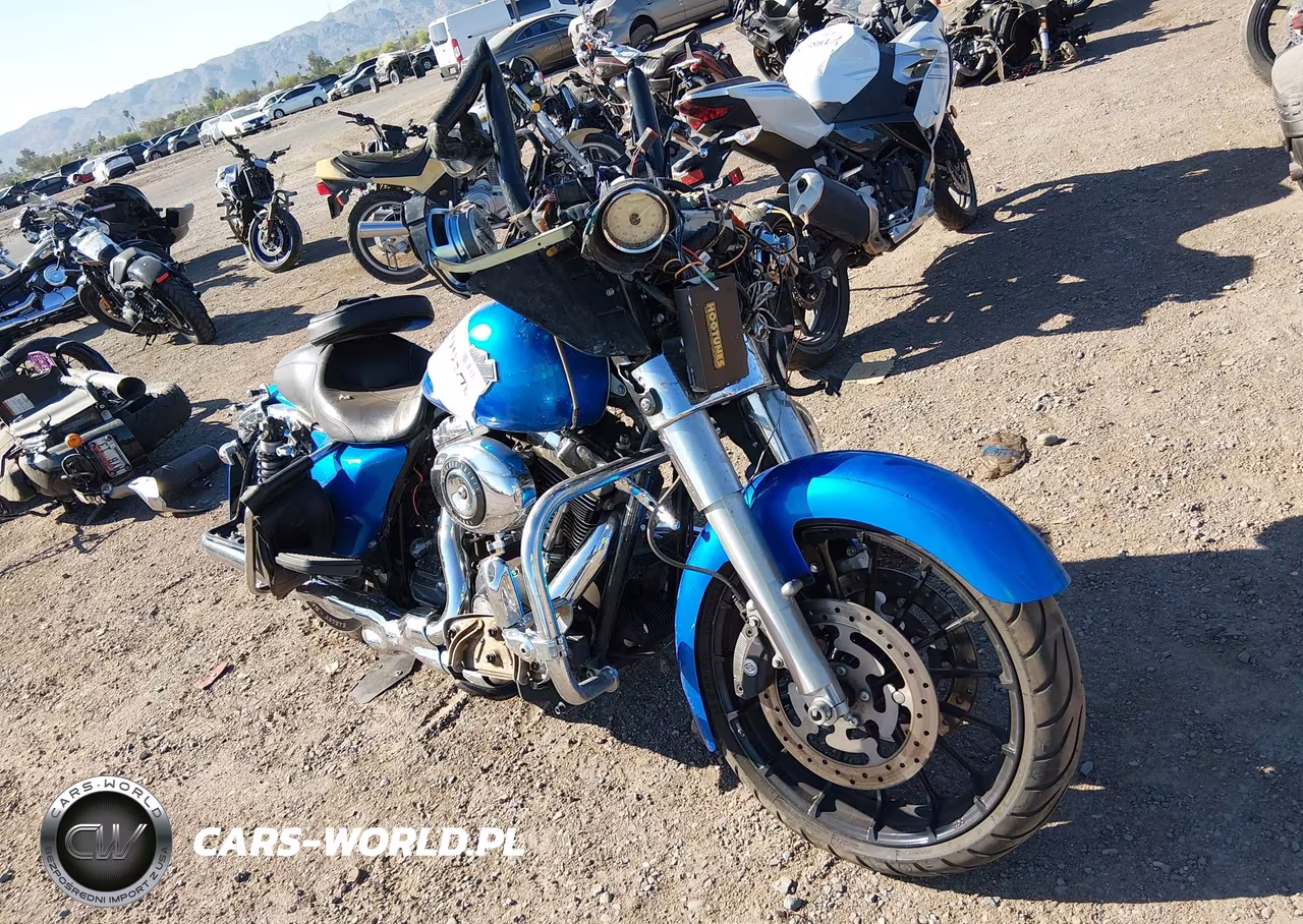 2010 Harley-Davidson Flhx VIN:1HD1KB433AB634924 - 14