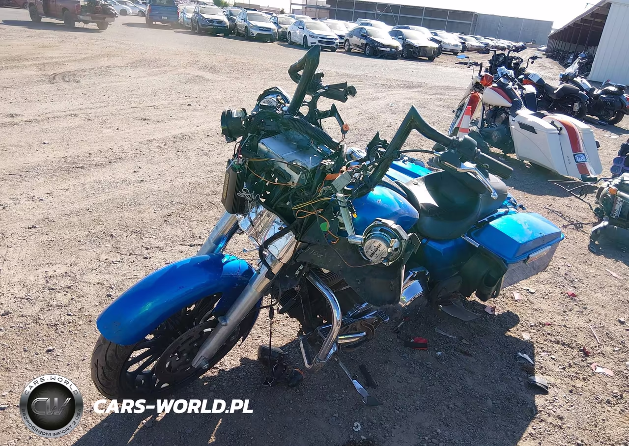 2010 Harley-Davidson Flhx VIN:1HD1KB433AB634924 - 2