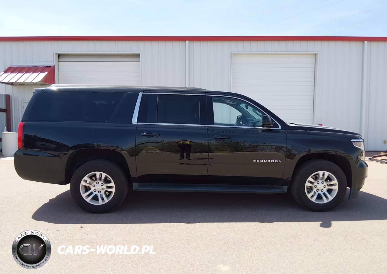 2017 Chevrolet Suburban Ls VIN:1GNSKGECXHR243974 - 18