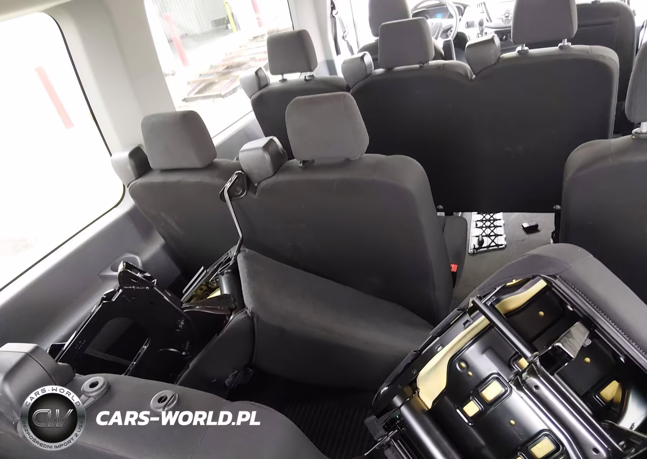 2018 Ford Transit-350 Xl VIN:1FBAX2CM1JKA75570 - 6