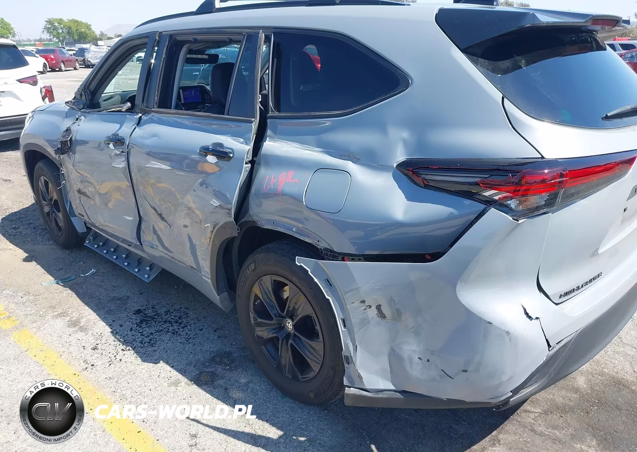 2024 Toyota Highlander Hybrid Xle Nightshade VIN:5TDKBRCH6RS609936 - 17
