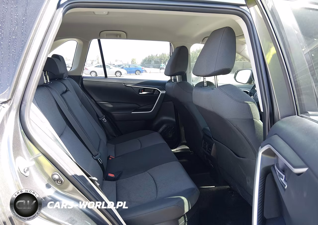 2025 Toyota Rav4 Hybrid Xle VIN:JTMRWRFV0SD304275 - 8