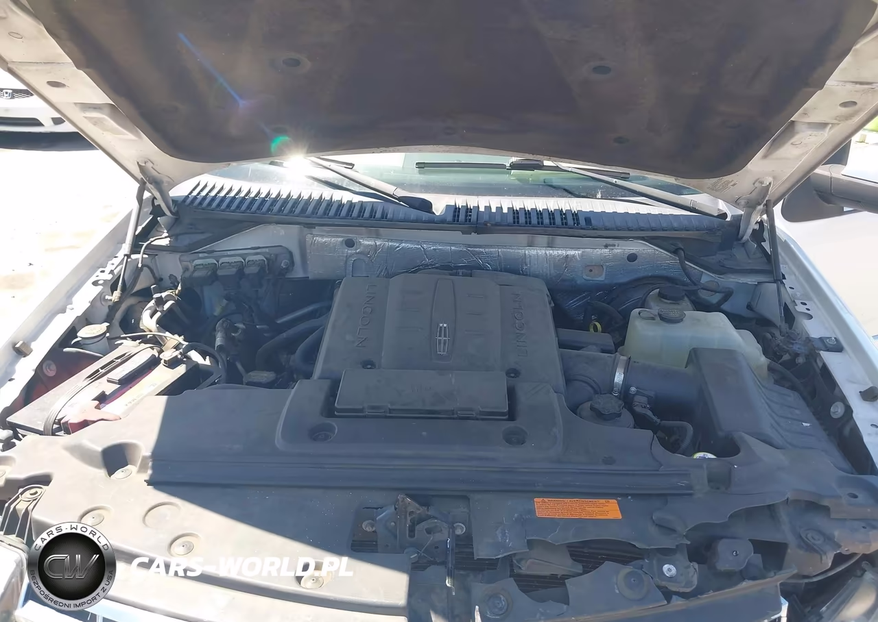 2011 Lincoln Navigator VIN:5LMJJ2H56BEJ05461 - 10