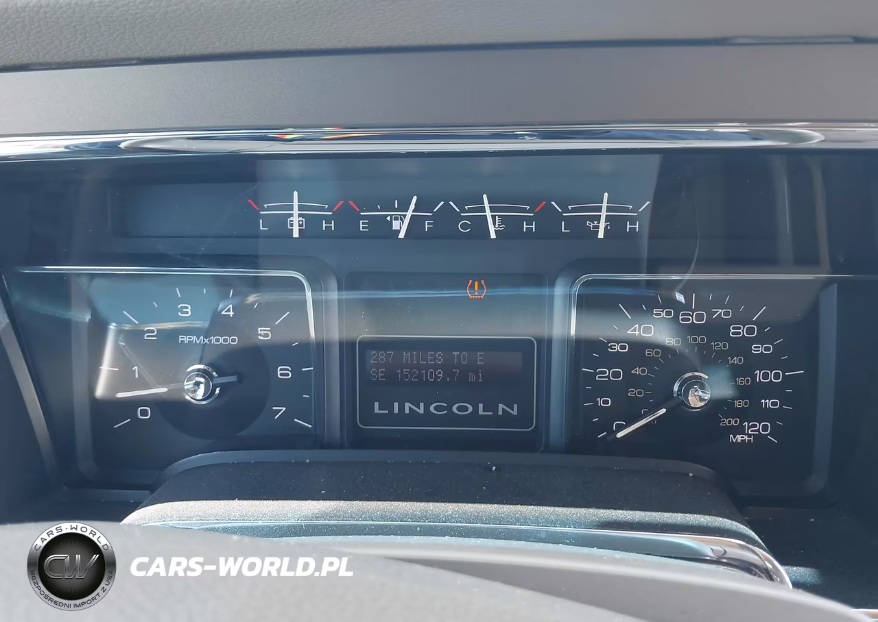 2011 Lincoln Navigator VIN:5LMJJ2H56BEJ05461 - 7