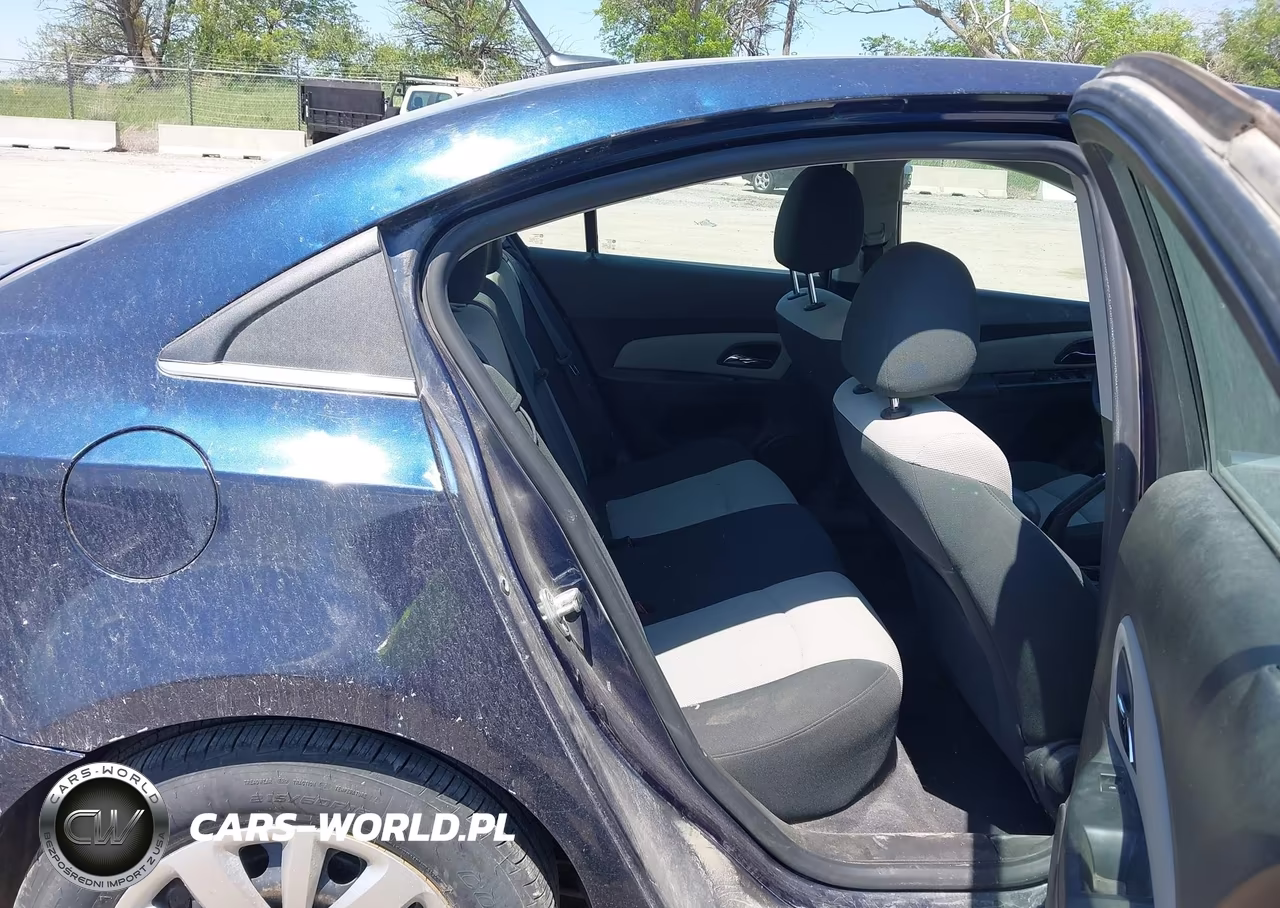 2011 Chevrolet Cruze Ls VIN:1G1PD5SH1B7209253 - 8
