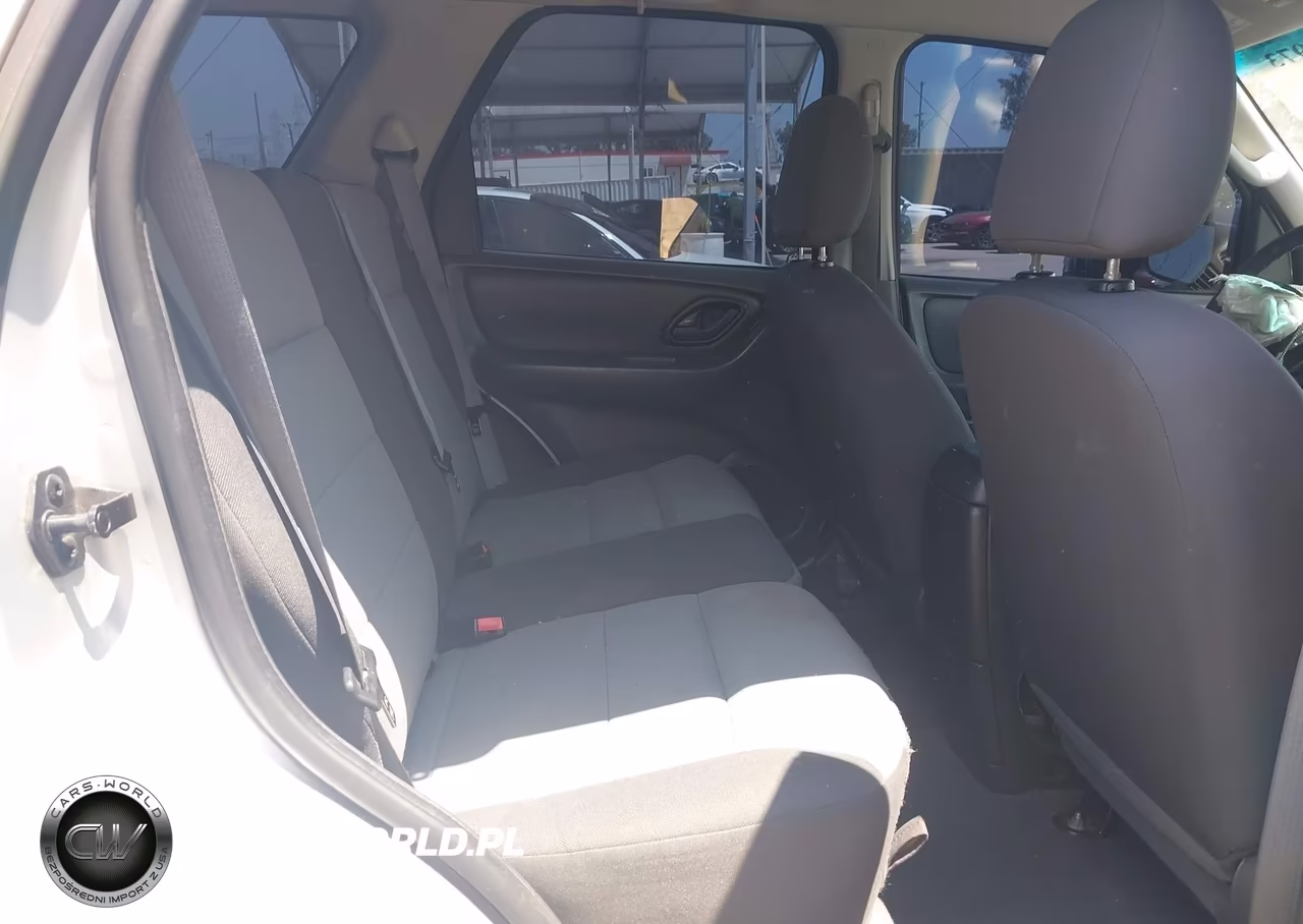 2007 Ford Escape Xls-Xls Manual VIN:1FMYU02Z27KA03236 - 8