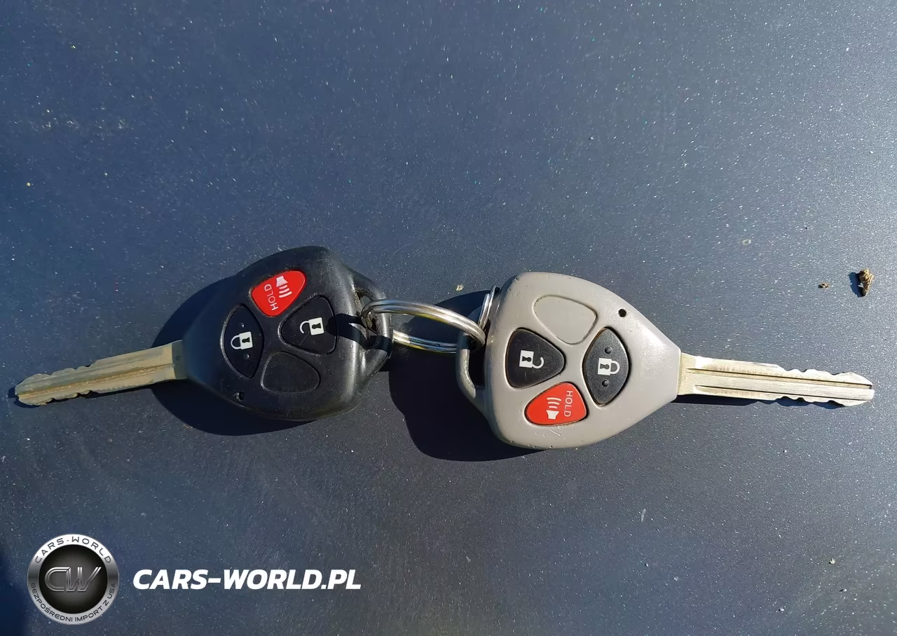 2007 Scion Tc VIN:JTKDE177870203409 - 11