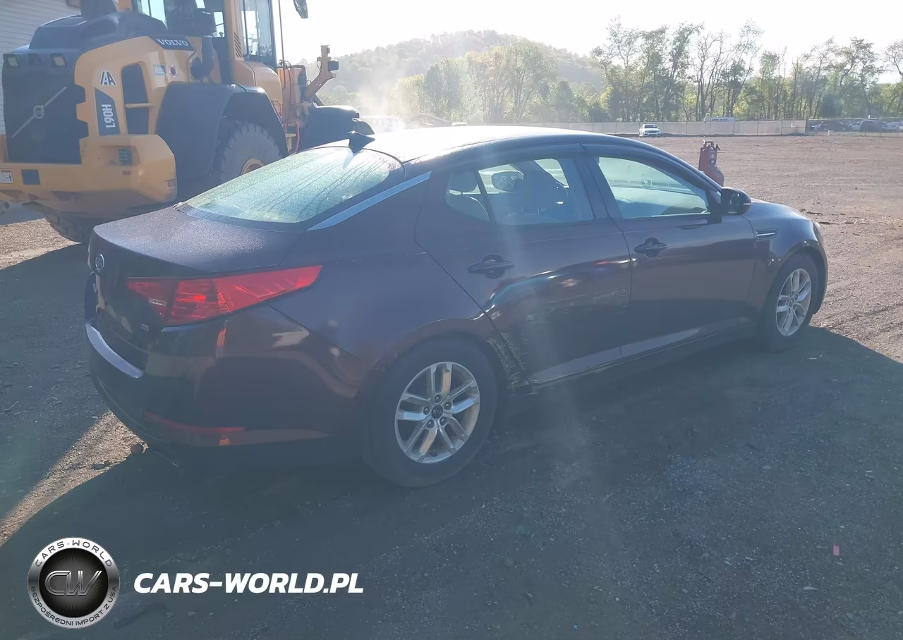 2011 Kia Optima Lx VIN:KNAGM4A77B5086531 - 4