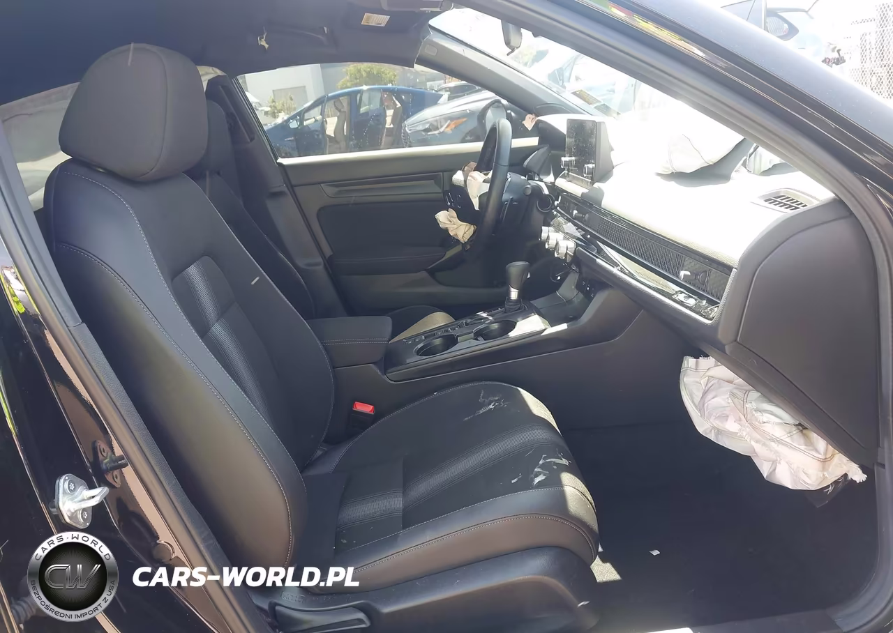 2025 Honda Civic Sedan Sport VIN:19XFL2H88SE033006 - 5