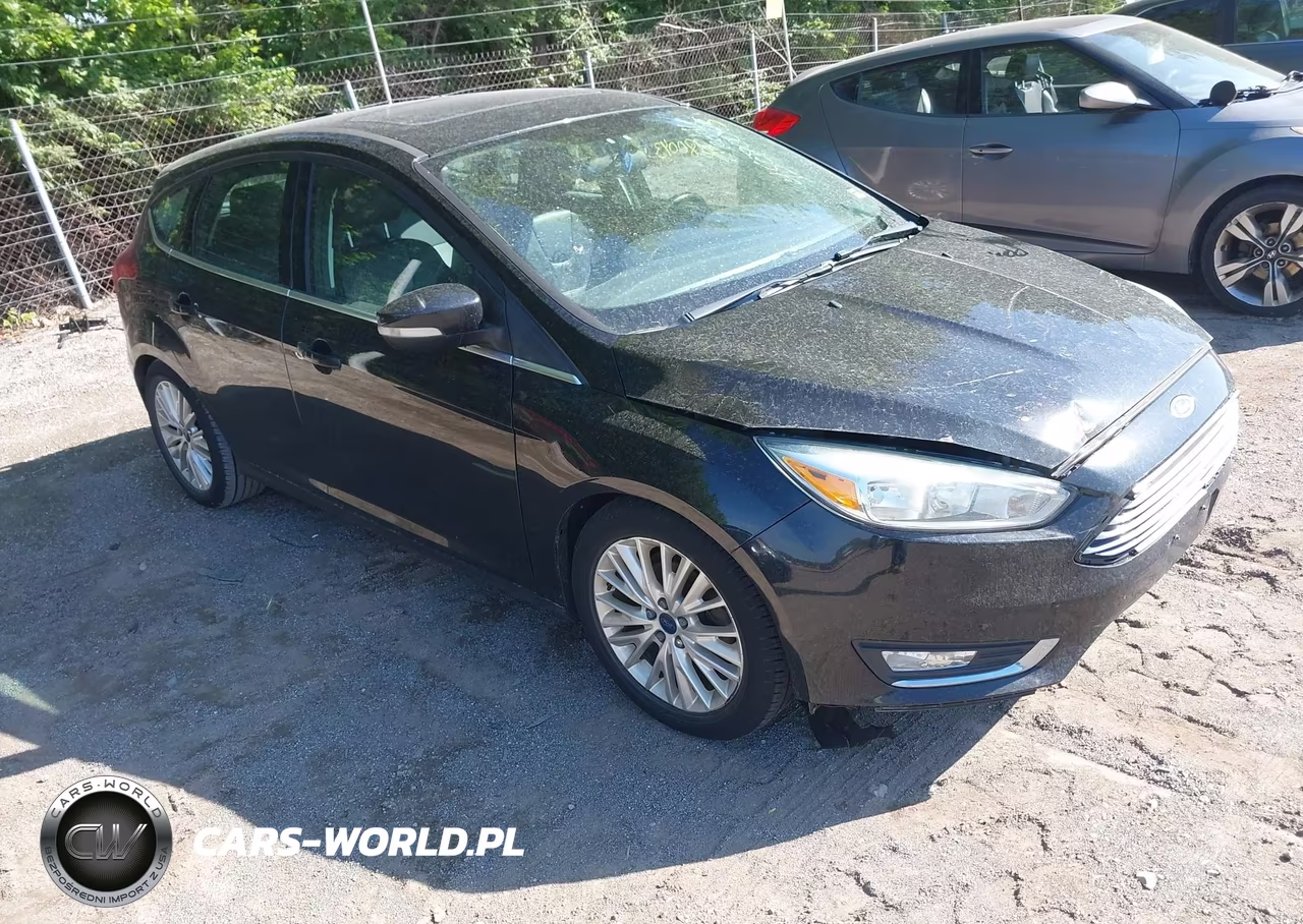 2015 Ford Focus Titanium – zdjęcie 1 z 11