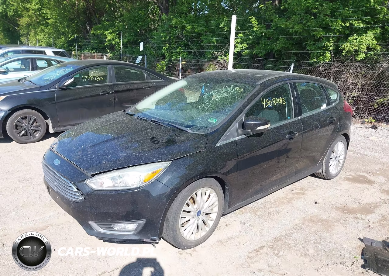 2015 Ford Focus Titanium VIN:1FADP3N20FL268391 - 2