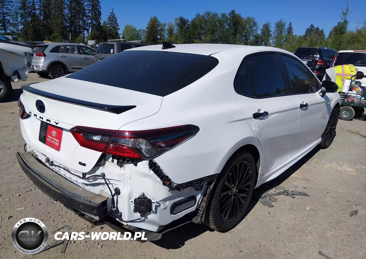2022 Toyota Camry Nightshade Edition Hybrid VIN:4T1T31AK8NU041935 - 4
