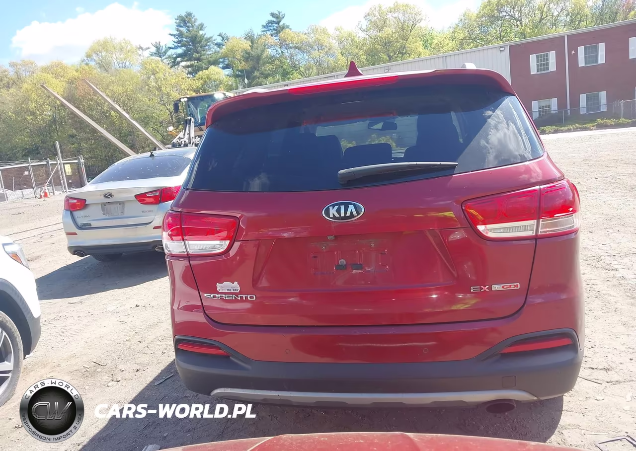 2016 Kia Sorento 2.0T Ex VIN:5XYPHDA10GG011154 - 16