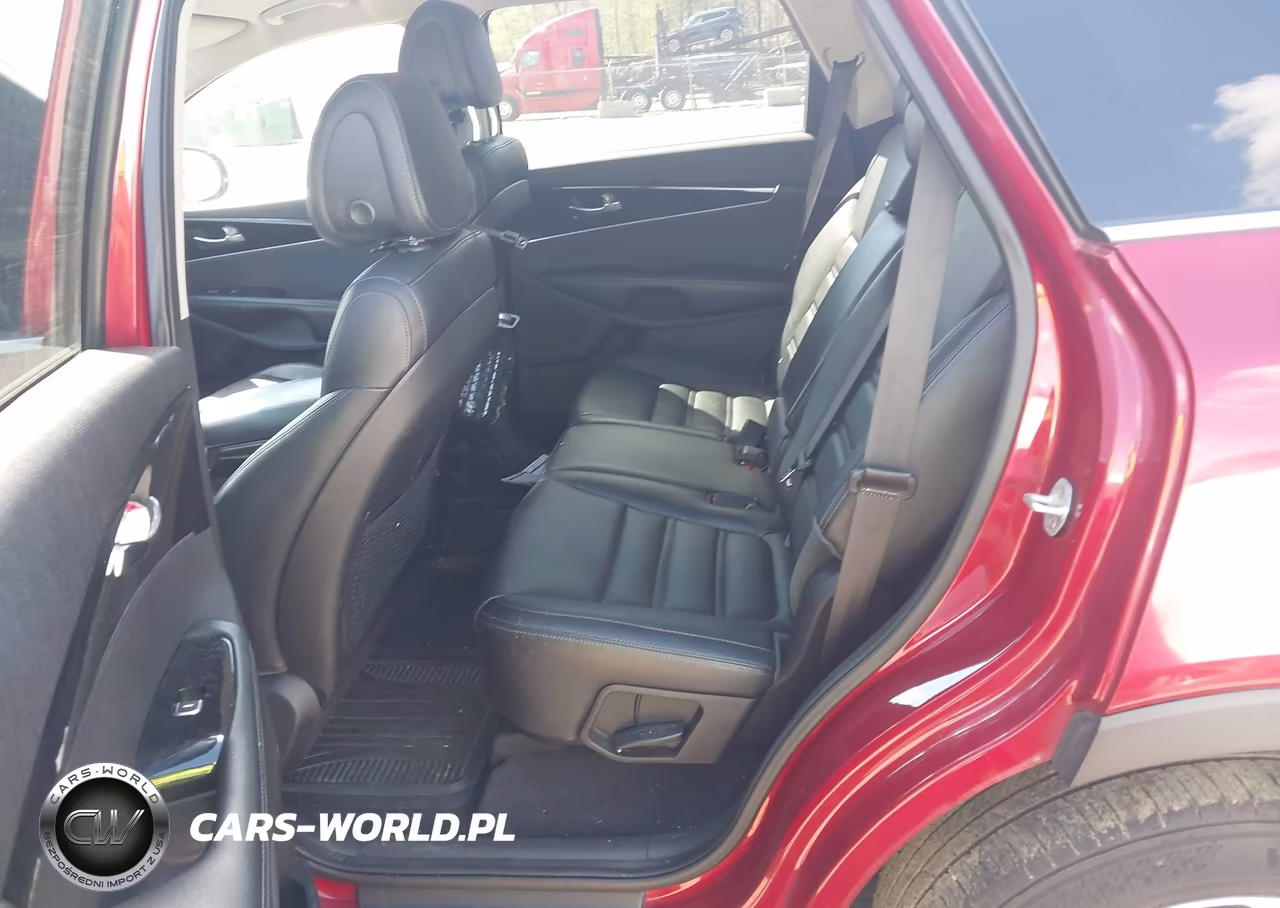 2016 Kia Sorento 2.0T Ex VIN:5XYPHDA10GG011154 - 8
