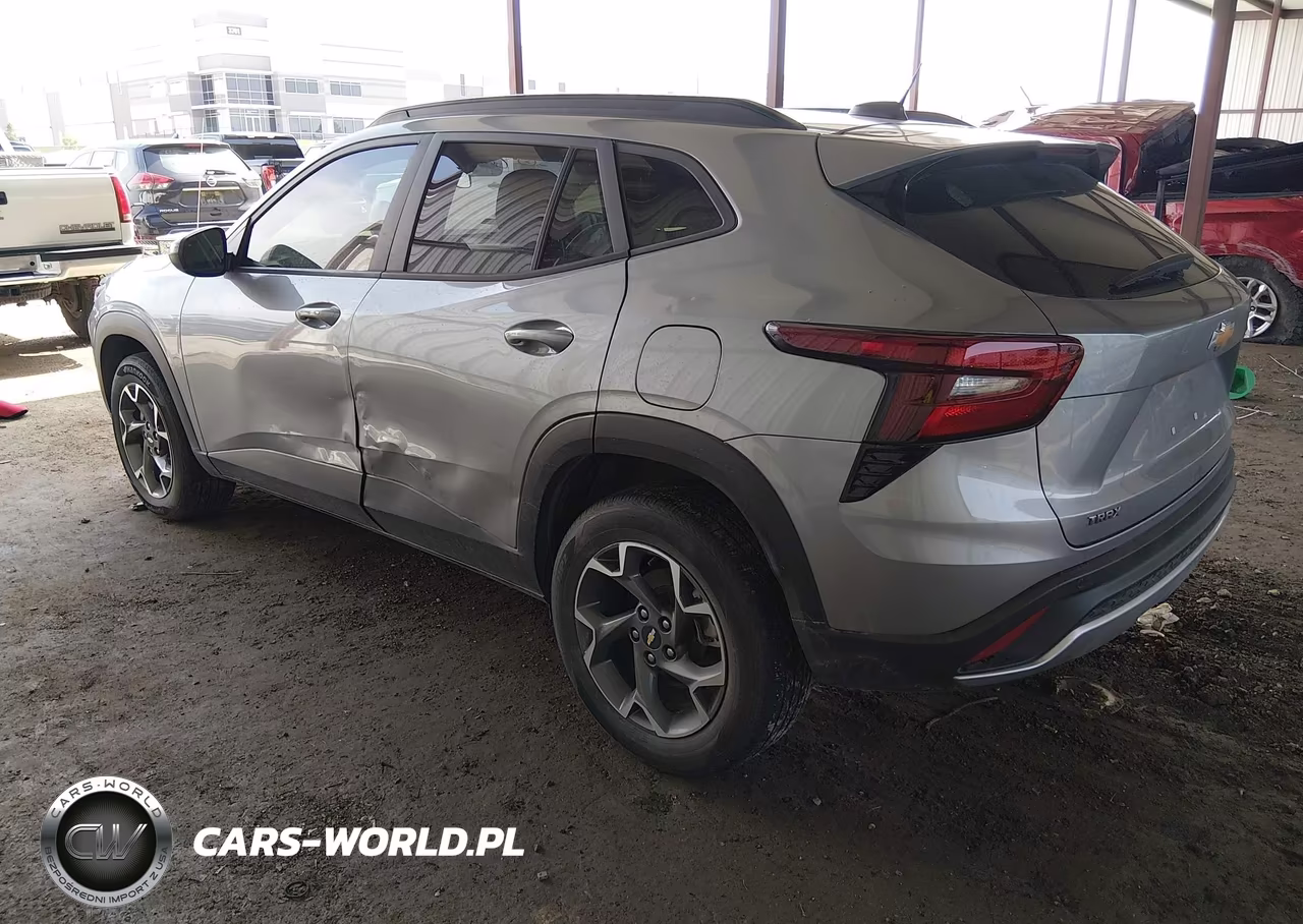 2024 Chevrolet Trax Fwd Lt VIN:KL77LHE28RC185793 - 3