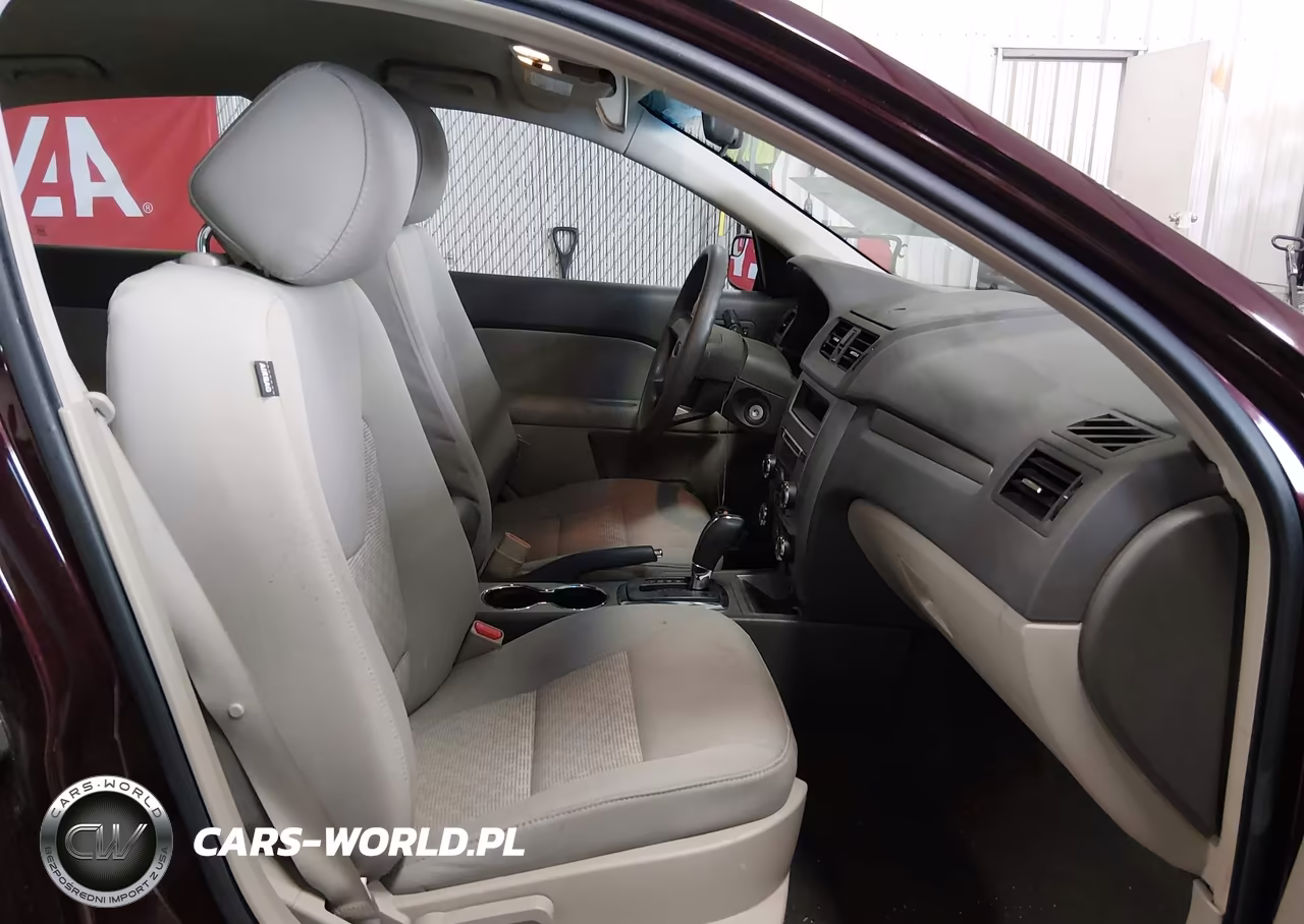 2012 Ford Fusion Se VIN:3FAHP0HA8CR294544 - 5