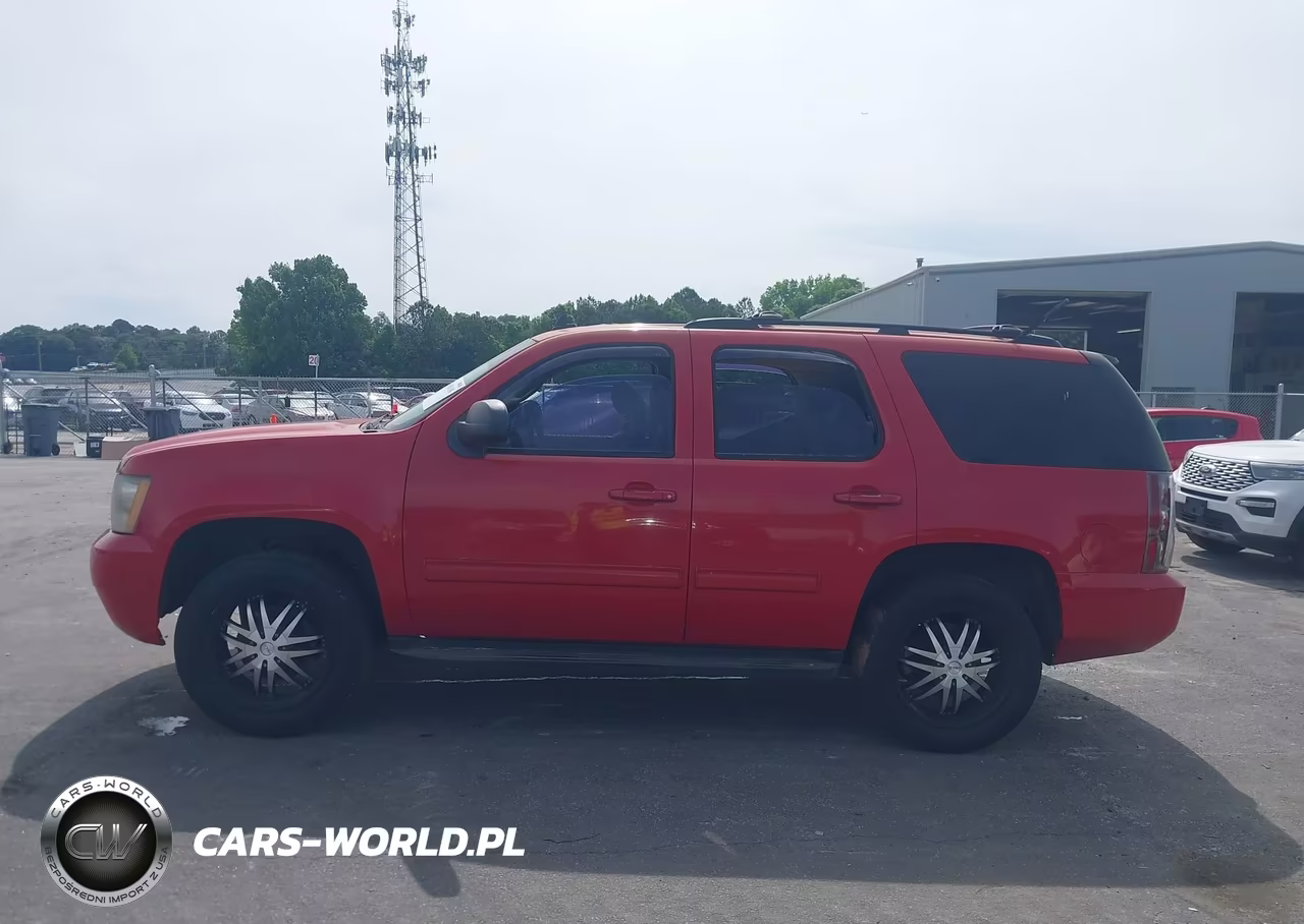 2011 Chevrolet Tahoe Lt VIN:1GNSCBE00BR164200 - 14