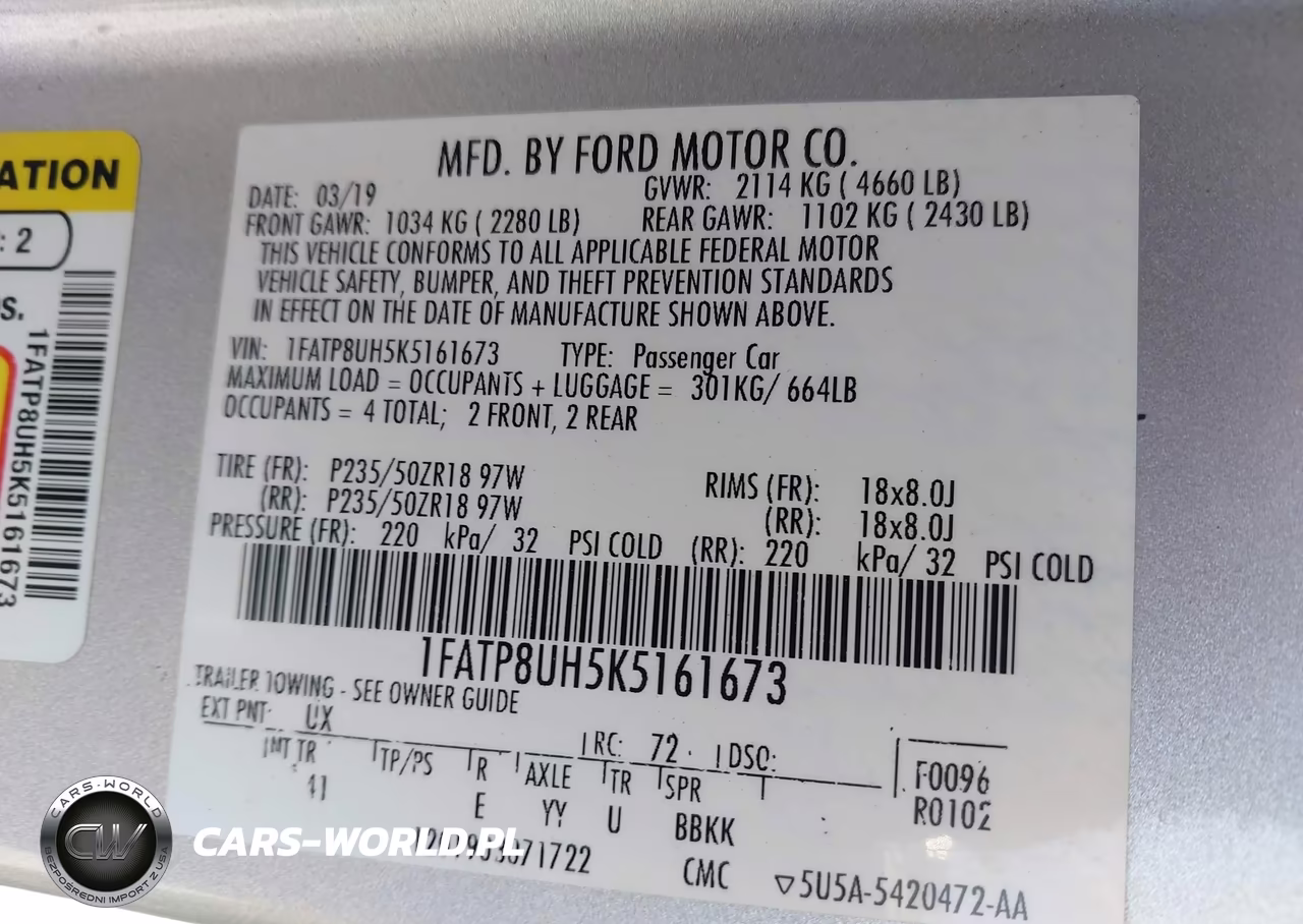 2019 Ford Mustang Ecoboost Premium VIN:1FATP8UH5K5161673 - 9