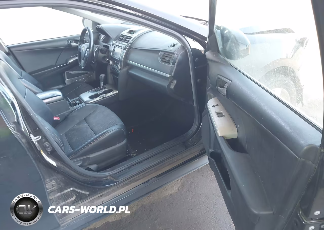 2014 Toyota Camry Se VIN:4T1BF1FK5EU796388 - 5