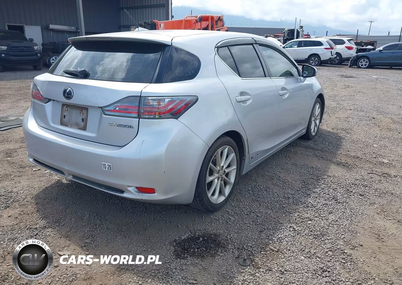 2012 Lexus Ct 200H Premium VIN:JTHKD5BH1C2083362 - 4