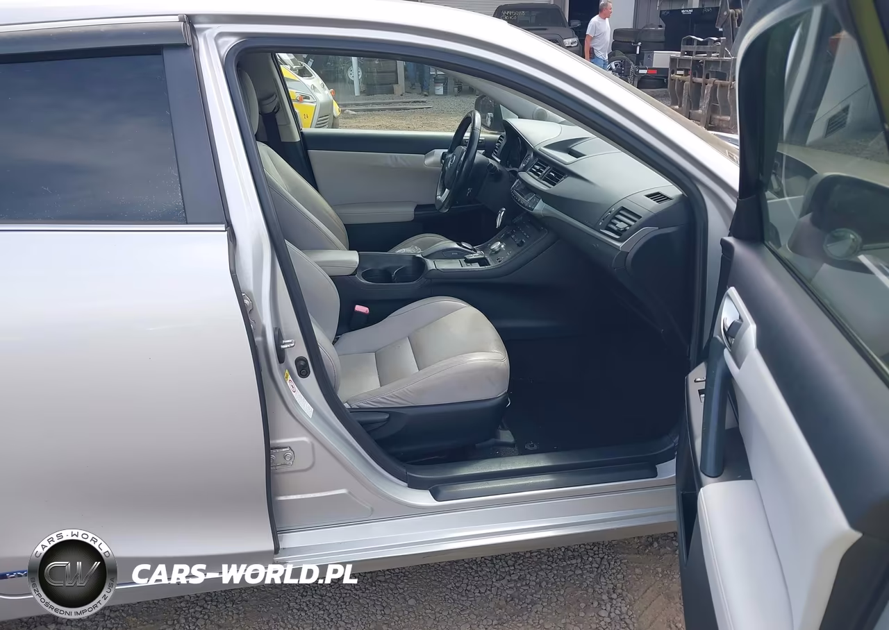 2012 Lexus Ct 200H Premium VIN:JTHKD5BH1C2083362 - 5