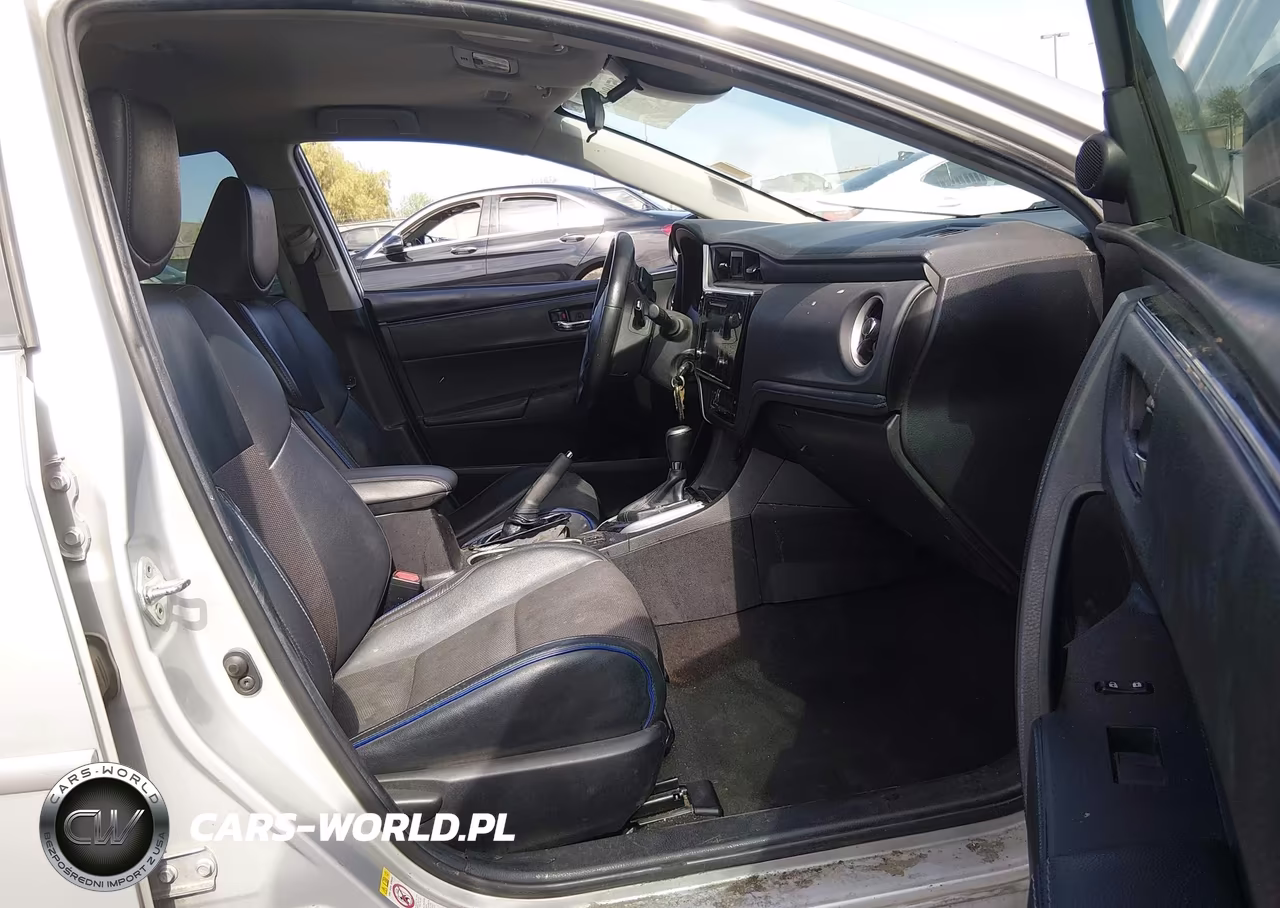 2018 Toyota Corolla Se VIN:5YFBURHE7JP798909 - 5