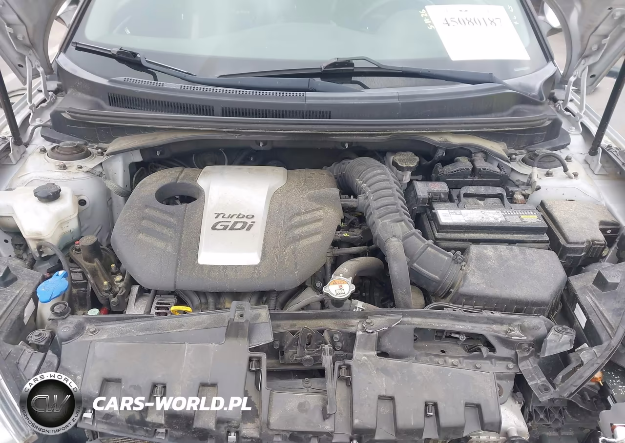 2015 Hyundai Veloster Turbo VIN:KMHTC6AE2FU229651 - 10