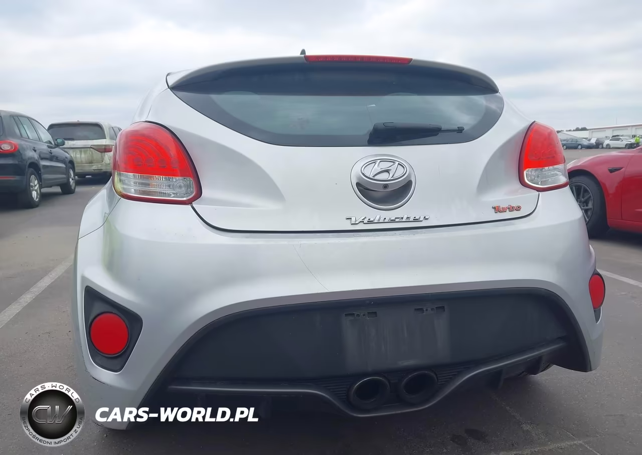 2015 Hyundai Veloster Turbo VIN:KMHTC6AE2FU229651 - 17