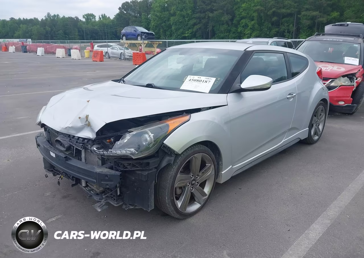 2015 Hyundai Veloster Turbo VIN:KMHTC6AE2FU229651 - 2