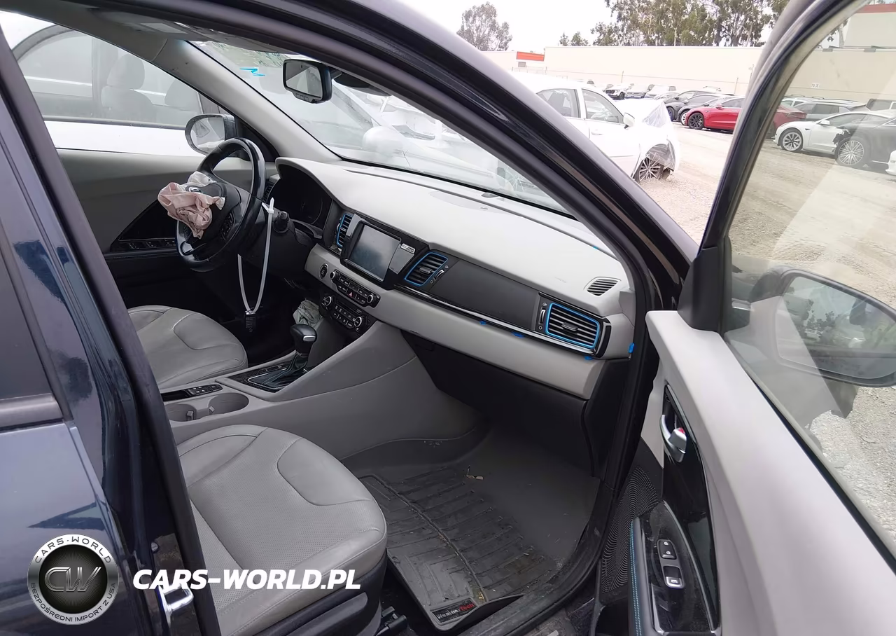 2019 Kia Niro Plug-In Hybrid Ex Premium VIN:KNDCC3LD3K5346473 - 5