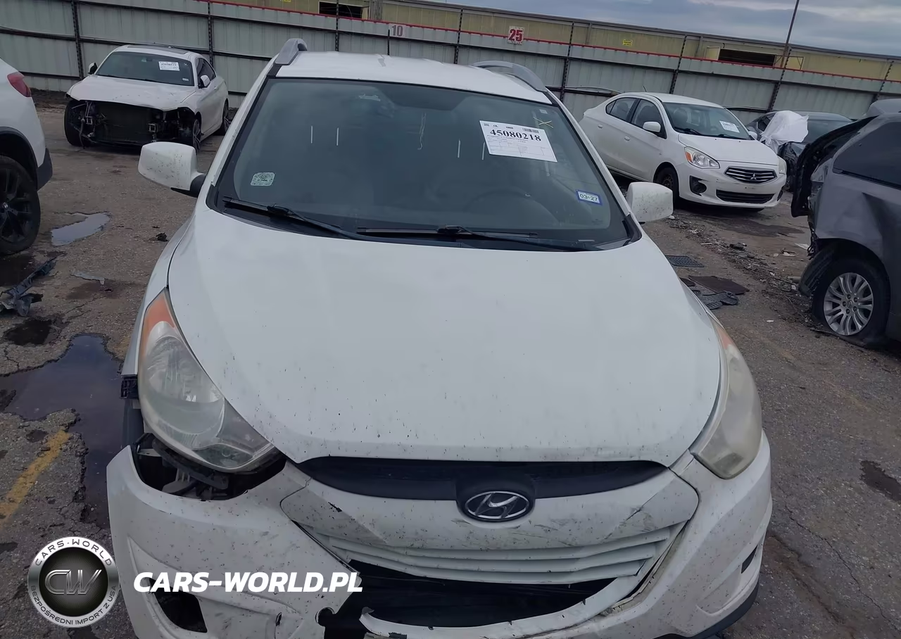 2011 Hyundai Tucson Gls VIN:KM8JU3AC2BU126399 - 13