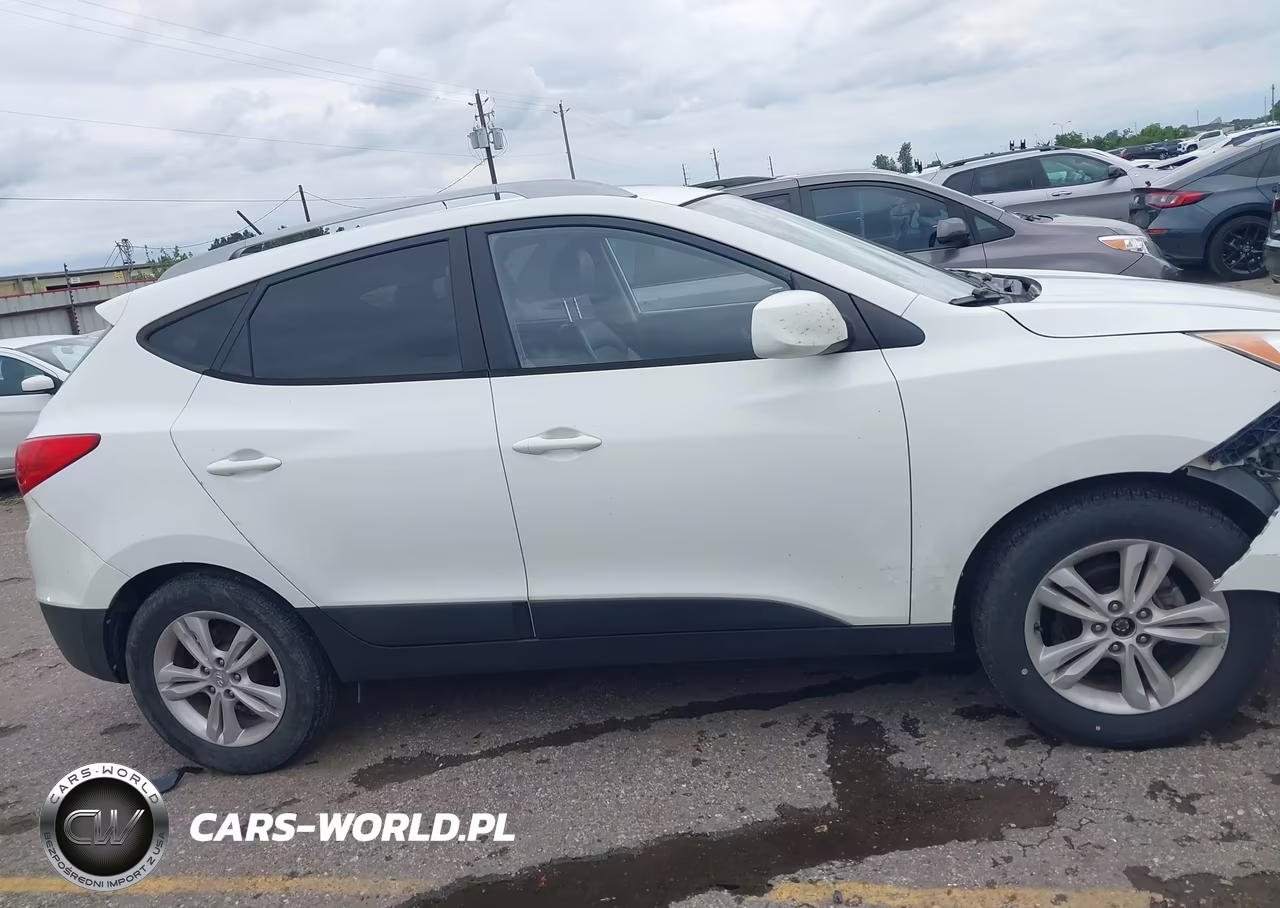 2011 Hyundai Tucson Gls VIN:KM8JU3AC2BU126399 - 14
