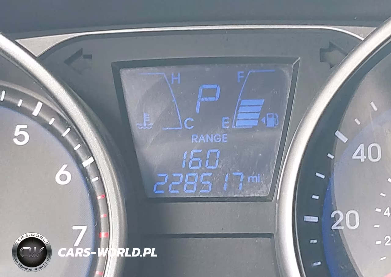 2011 Hyundai Tucson Gls VIN:KM8JU3AC2BU126399 - 16