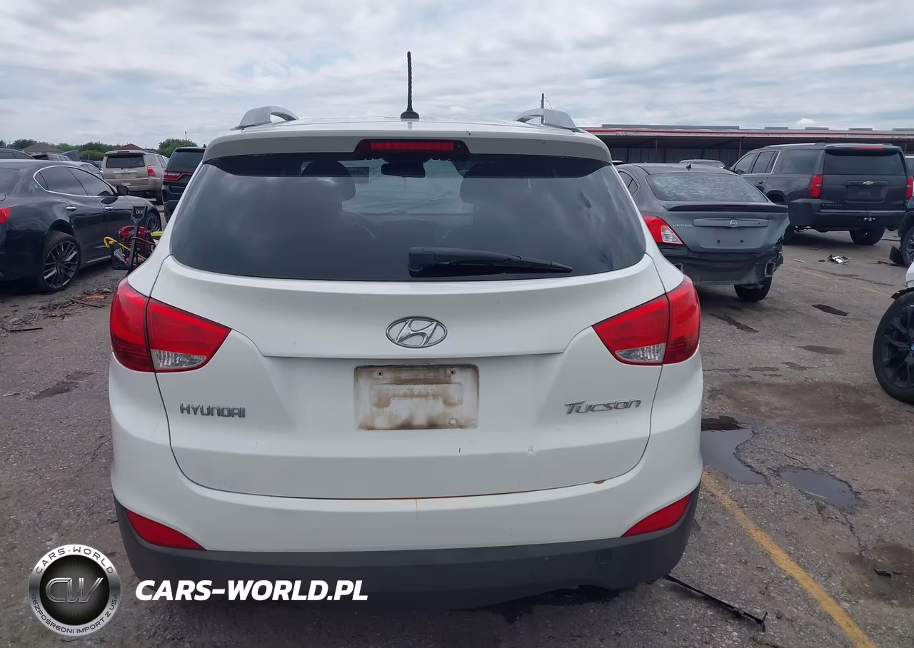 2011 Hyundai Tucson Gls VIN:KM8JU3AC2BU126399 - 17