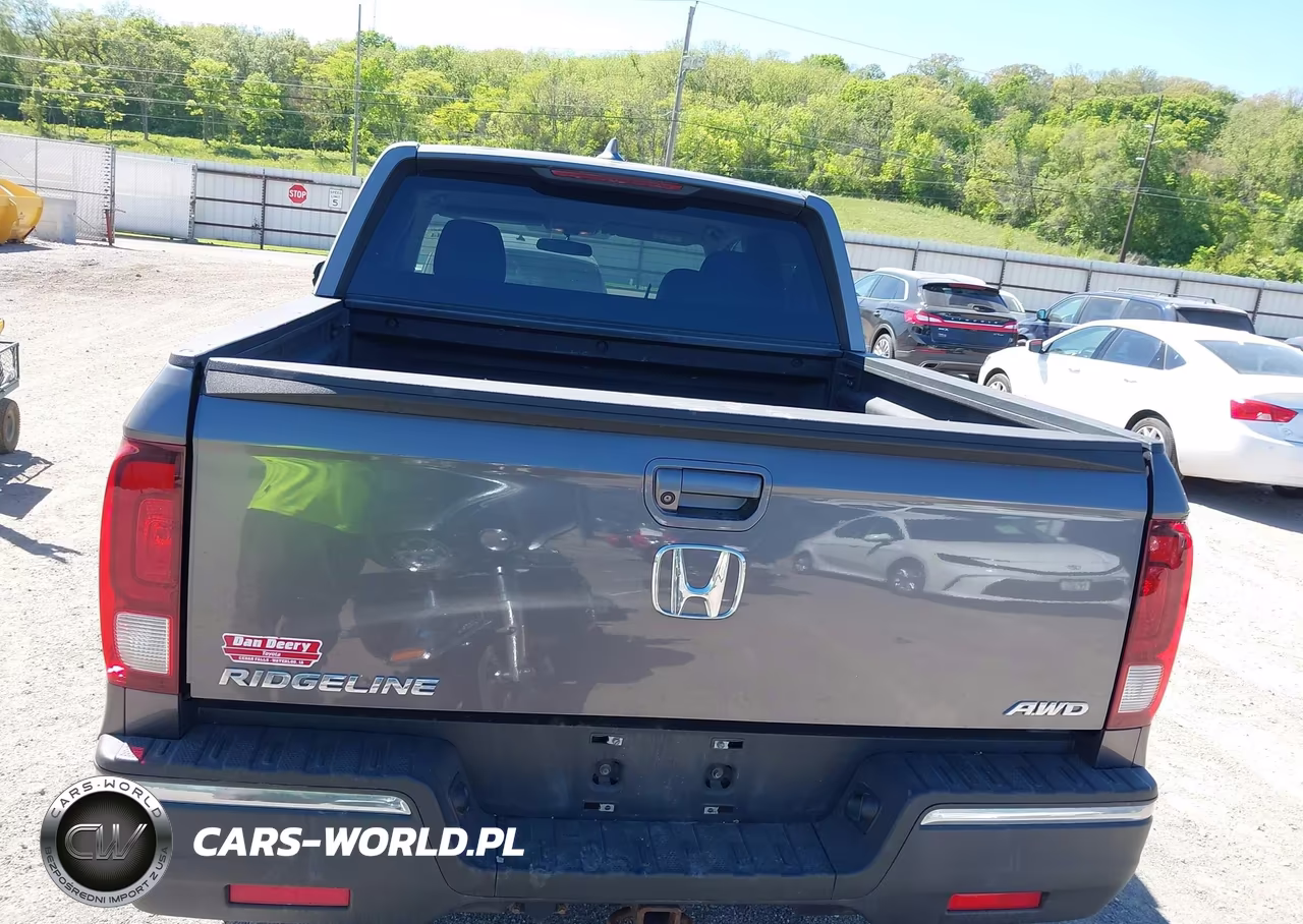 2017 Honda Ridgeline Rtl VIN:5FPYK3F5XHB028930 - 16