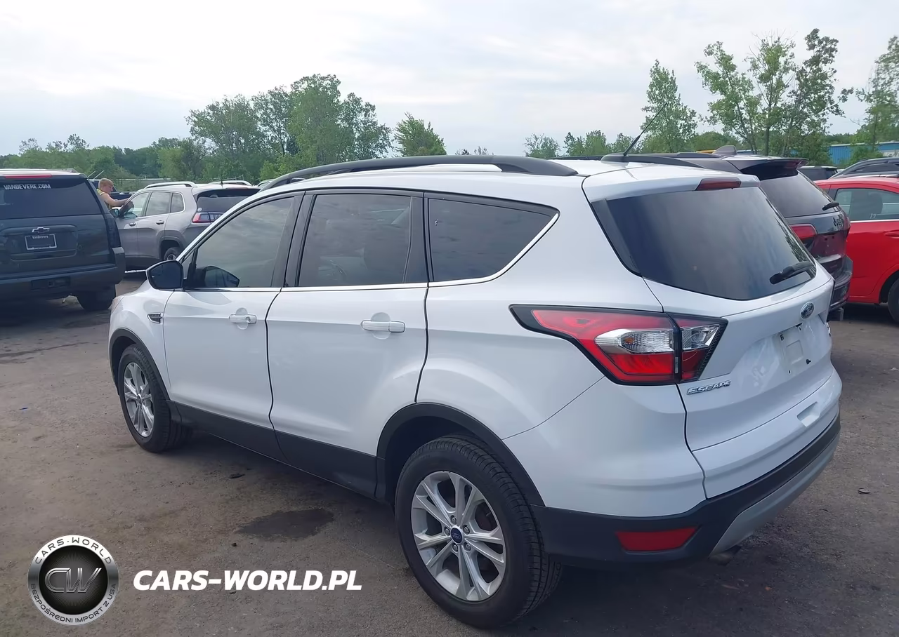 2018 Ford Escape Se VIN:1FMCU0GD9JUB61771 - 3