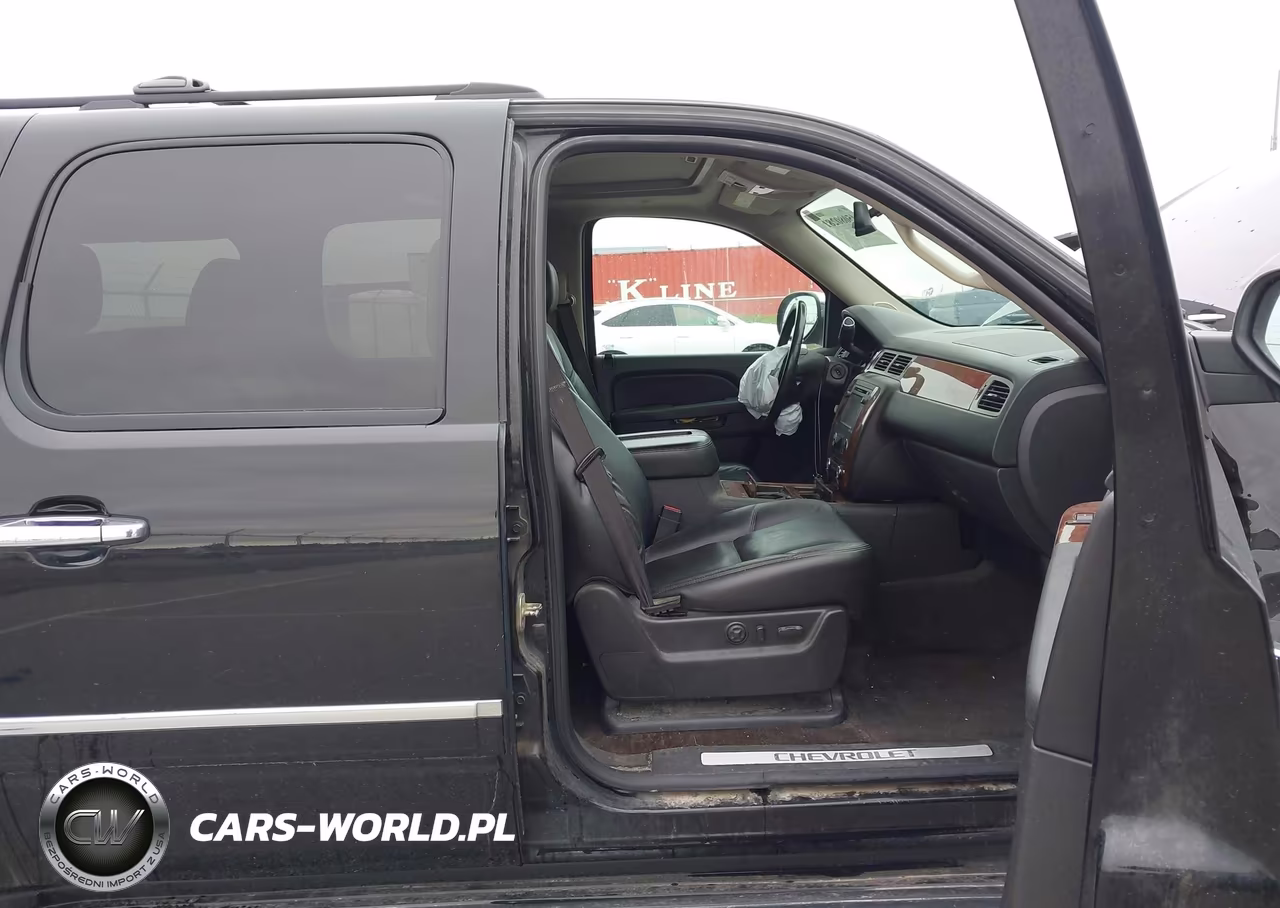 2012 Chevrolet Suburban 1500 Ltz VIN:1GNSKKE76CR265808 - 5