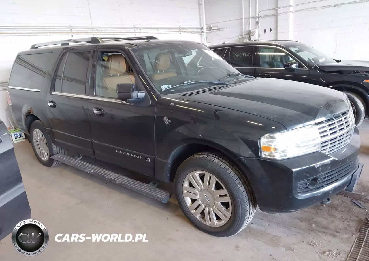 2012 Lincoln Navigator L