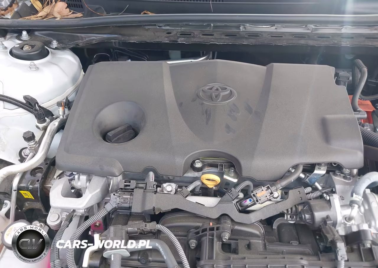 2025 Toyota Camry Le VIN:4T1DAACK7SU590156 - 10
