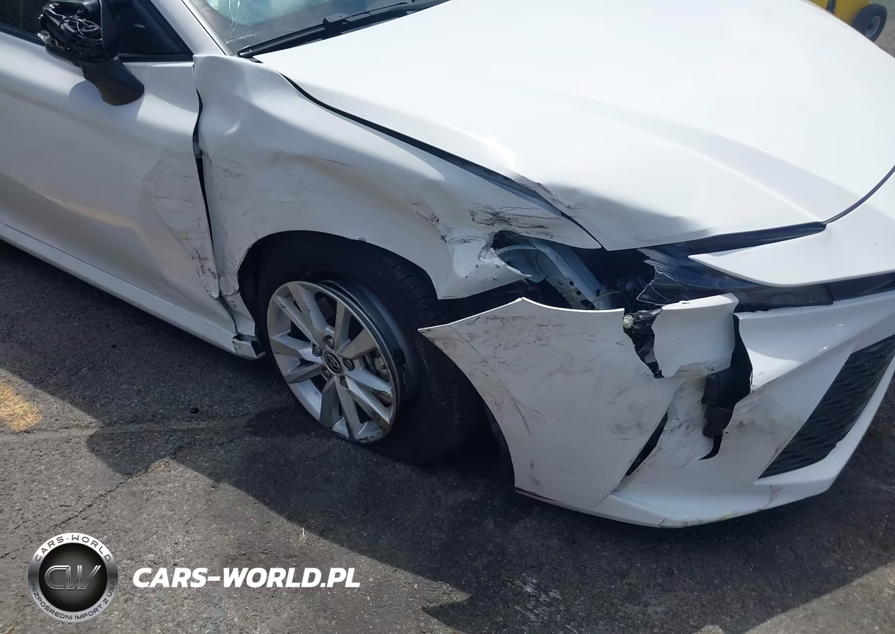 2025 Toyota Camry Le VIN:4T1DAACK7SU590156 - 6