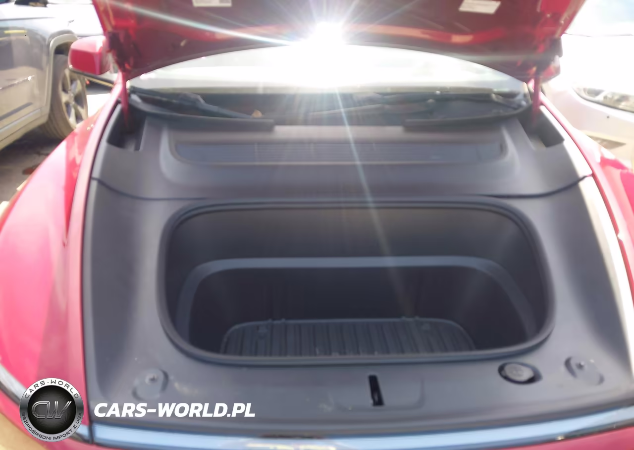 2026 Tesla Model Y All-Wheel Drive-Long Range Launch Series-Premium All-Wheel Drive VIN:7SAYGDEE0TA681258 - 10