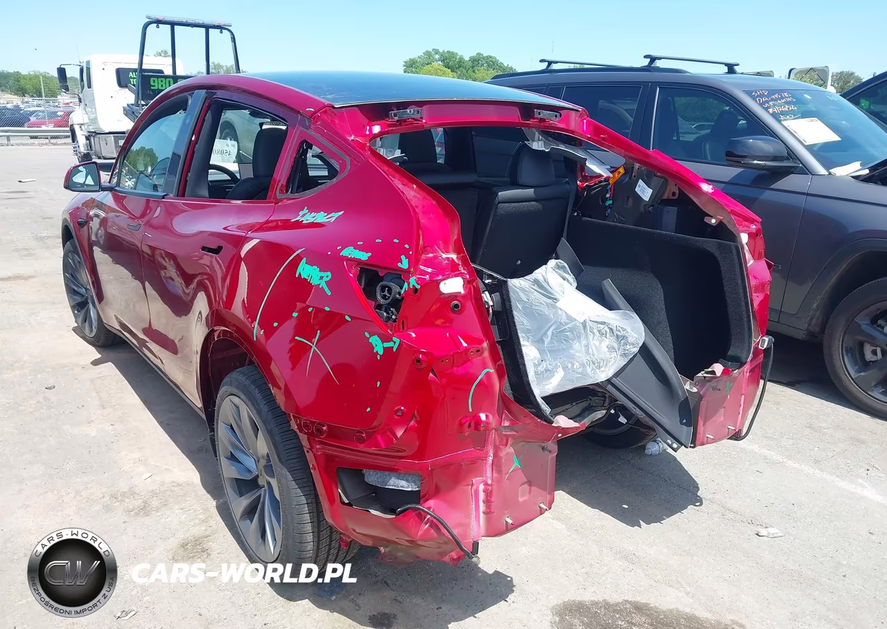 2026 Tesla Model Y All-Wheel Drive-Long Range Launch Series-Premium All-Wheel Drive VIN:7SAYGDEE0TA681258 - 3