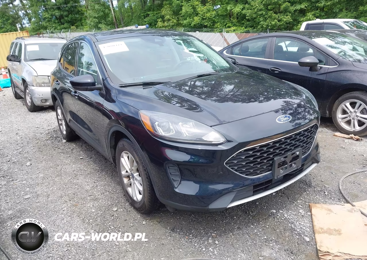 2021 Ford Escape Se