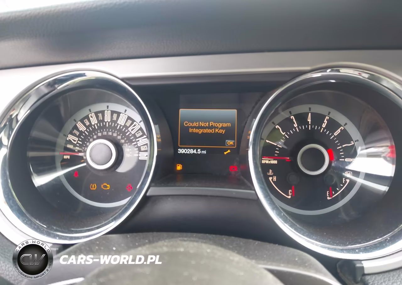2013 Ford Mustang V6 Premium VIN:1ZVBP8EM2D5213956 - 7