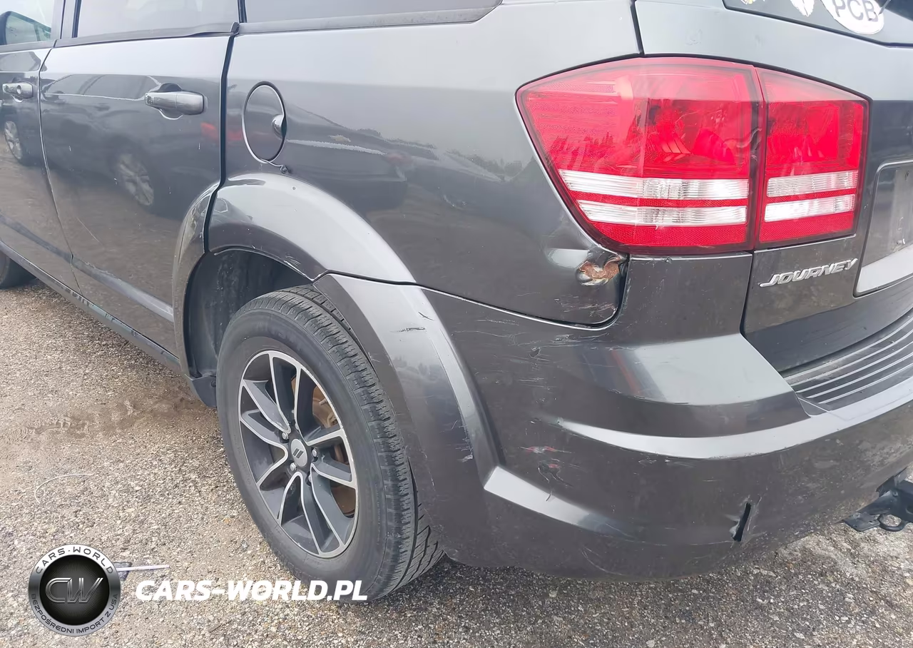 2018 Dodge Journey Se VIN:3C4PDCAB2JT530494 - 17