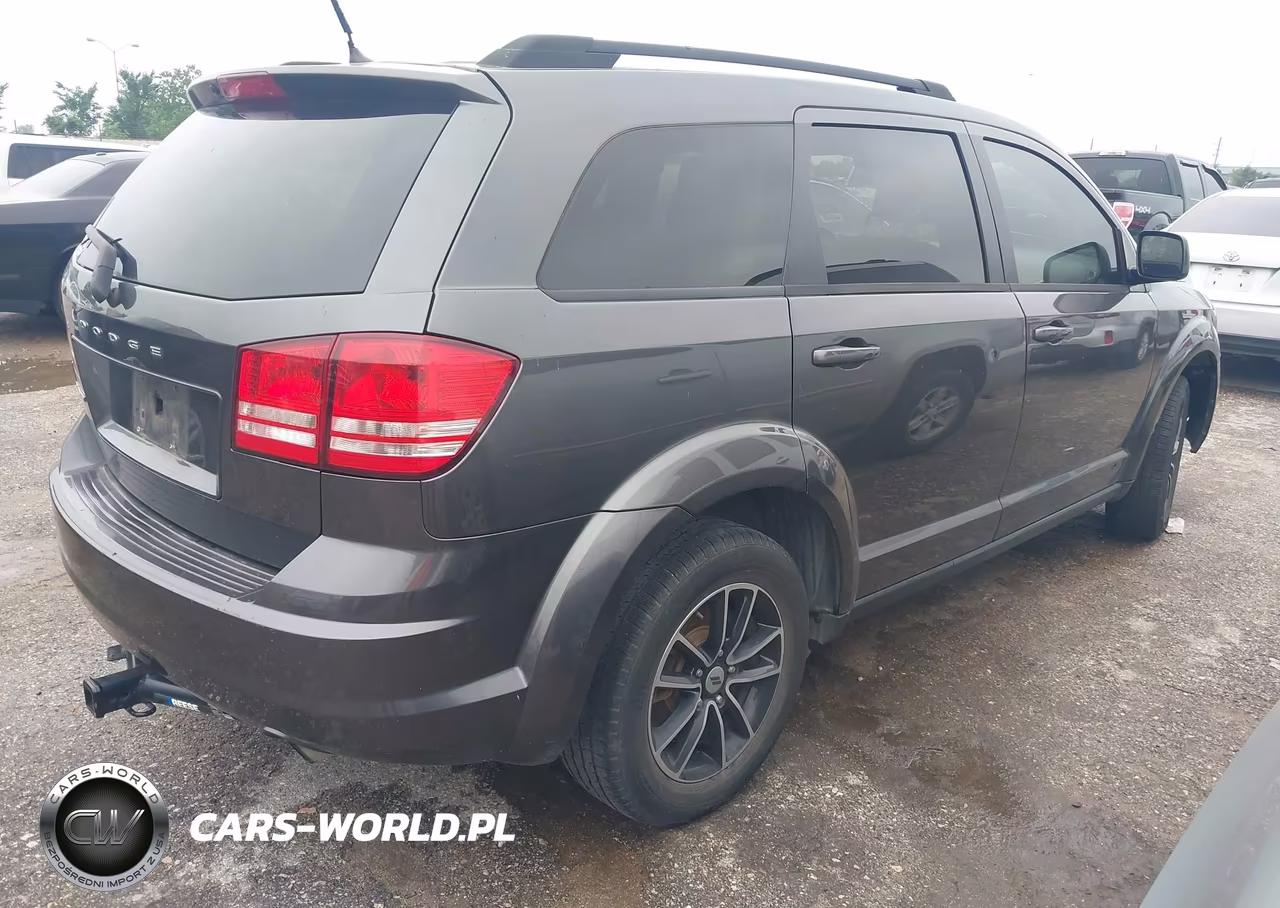 2018 Dodge Journey Se VIN:3C4PDCAB2JT530494 - 4