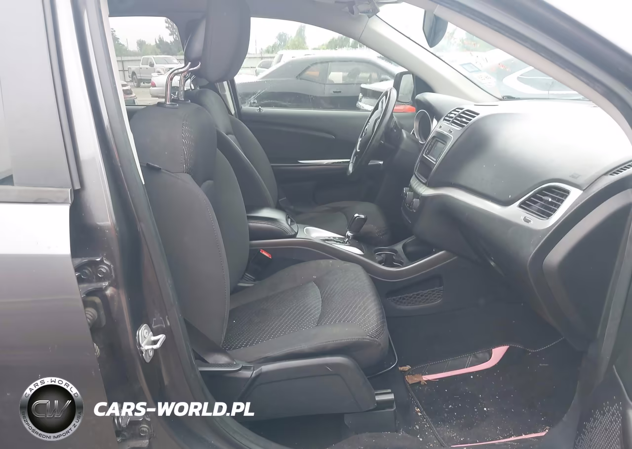 2018 Dodge Journey Se VIN:3C4PDCAB2JT530494 - 5