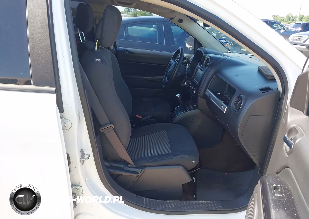 2016 Jeep Compass Sport VIN:1C4NJCBA0GD641548 - 5