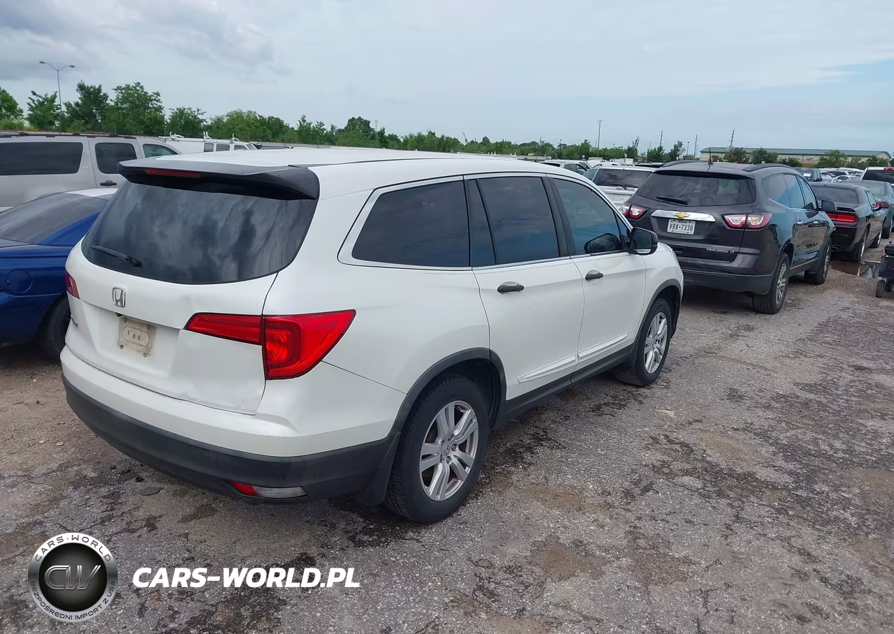 2016 Honda Pilot Lx VIN:5FNYF5H13GB028558 - 4